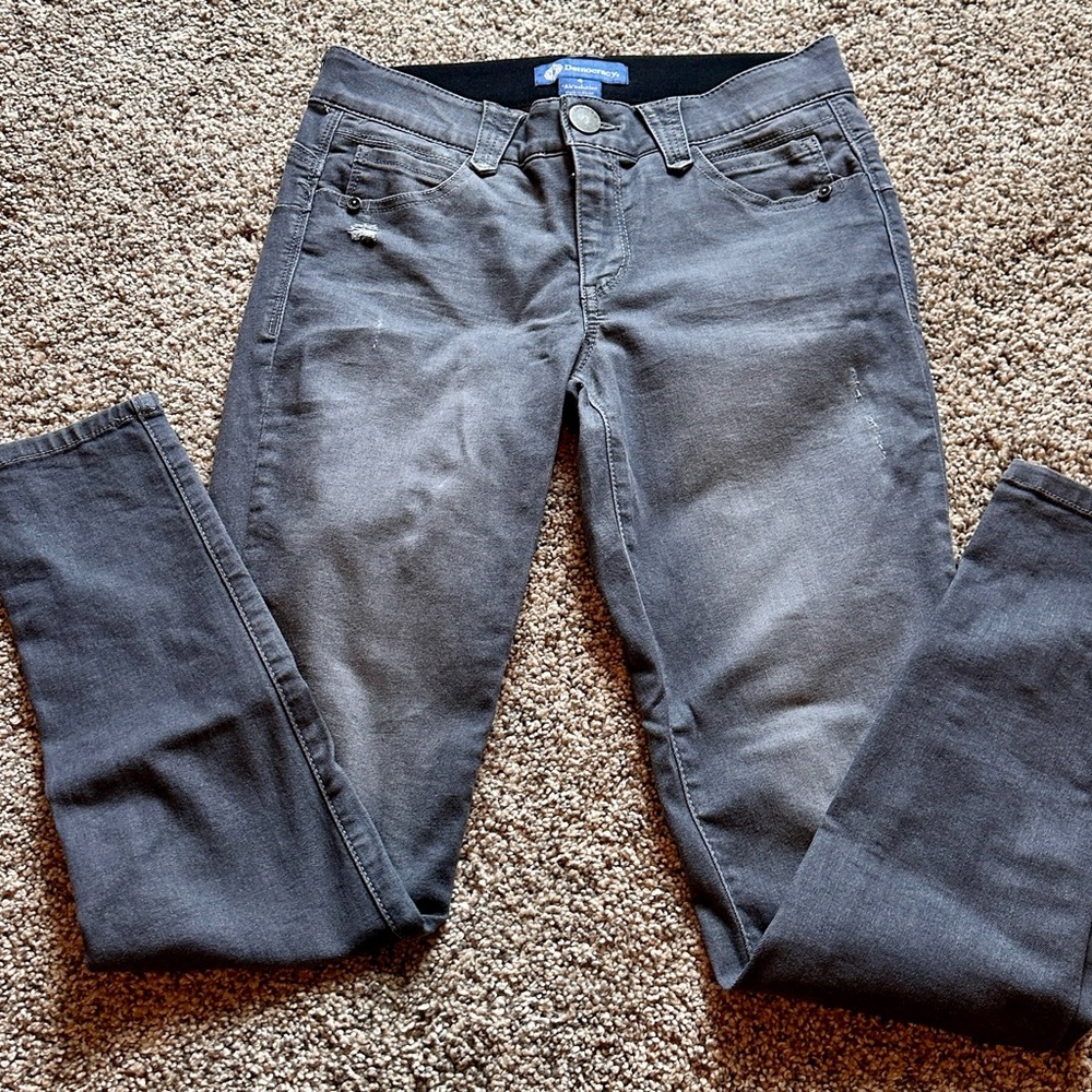 EUC Sz 4 Democracy “Ab” Solution for better gray color skinny jeans